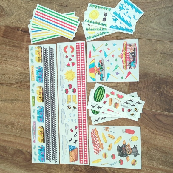 Creative Memories "Summer Fun" Themed Collection of Stickers #2 - Picture 3 of 4